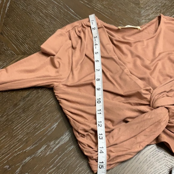 Peach Love tan front twist cropped top - Picture 16 of 17